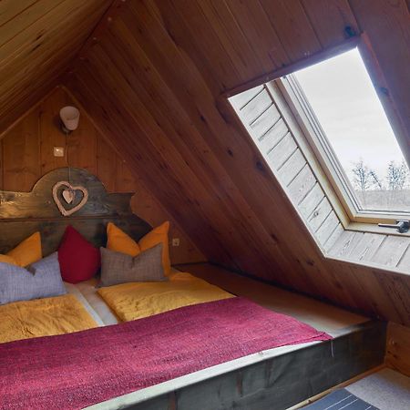 Landhotel Brauner Hirsch Kammerforst Pokoj fotografie