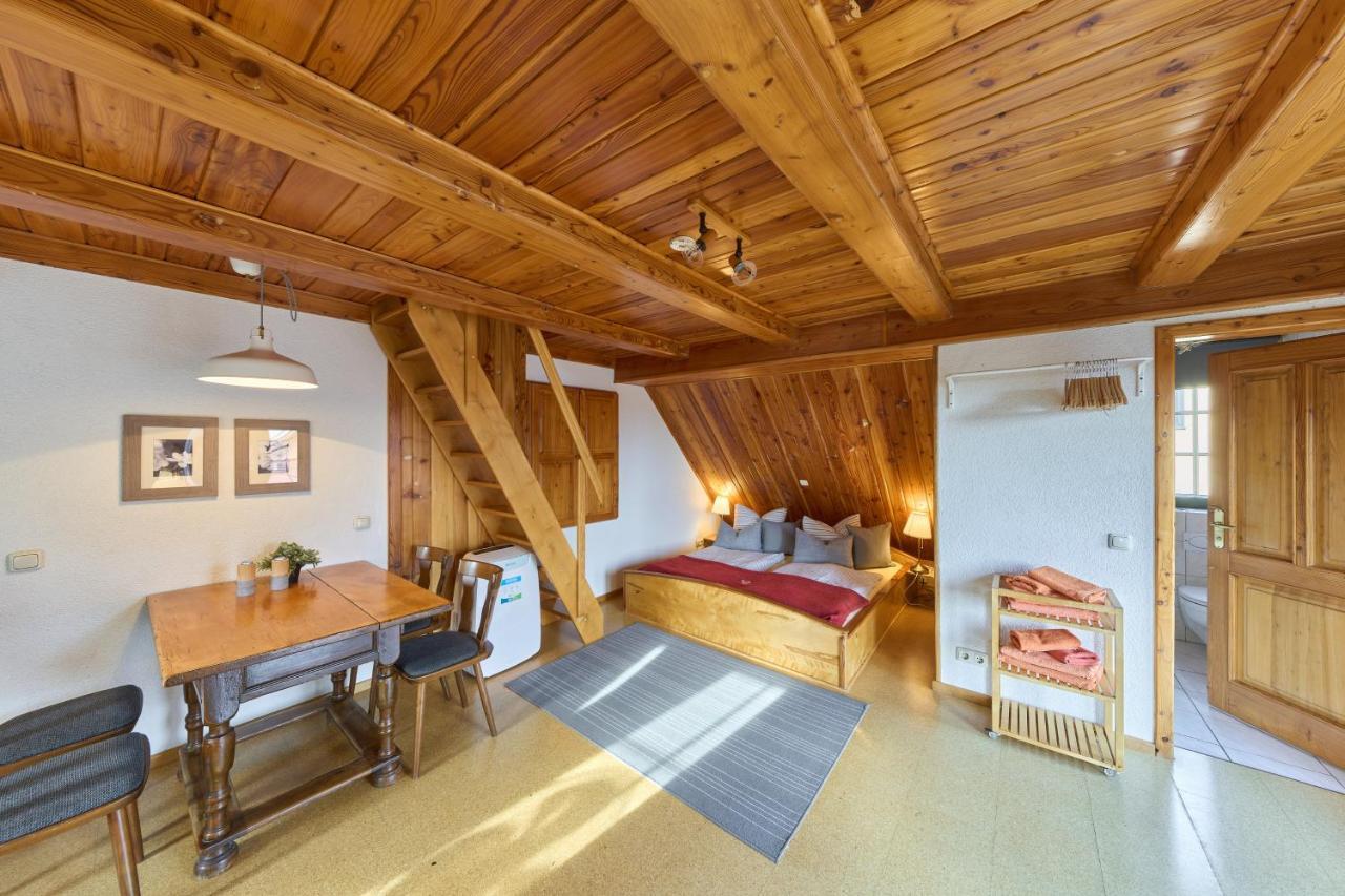 Landhotel Brauner Hirsch Kammerforst Pokoj fotografie